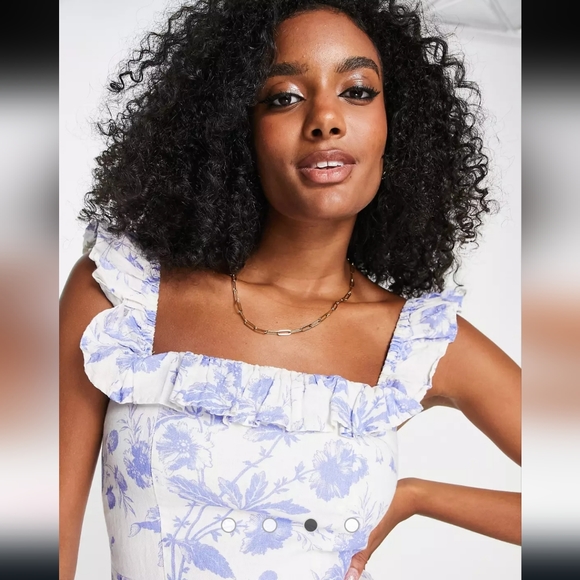 & Other stories floral white and blue 100% linen Jumpsuit size 6 - Picture 3 of 14